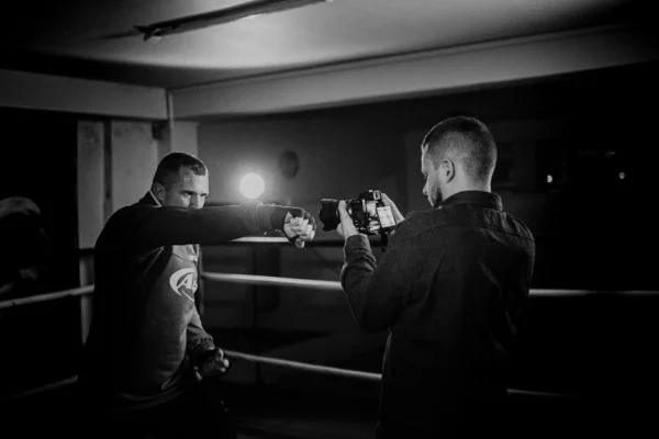 boxing ring spotlight